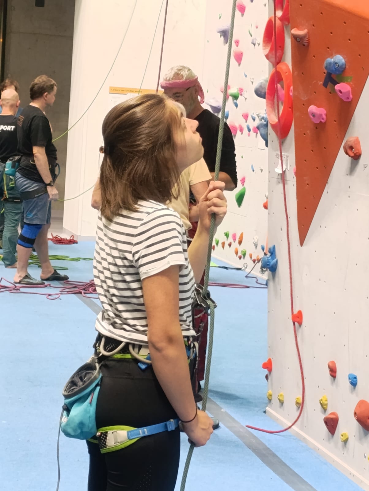 26989FD3-E881-43B5-9A84-E98738BDE428